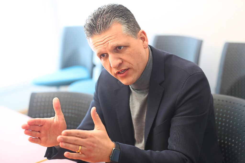 Deputeti i Merkel: “Tahiri” kusht për negociatat, i pakënaqur nga përgjigjja e Ramës