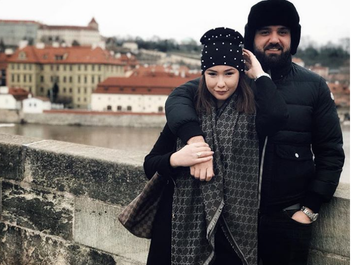 Moderatorja e njohur konfirmon: Së shpejti ka dasmë