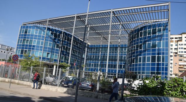 Gjykata vendos “arrest me burg” për djalin e biznesmenit, ai është larguar