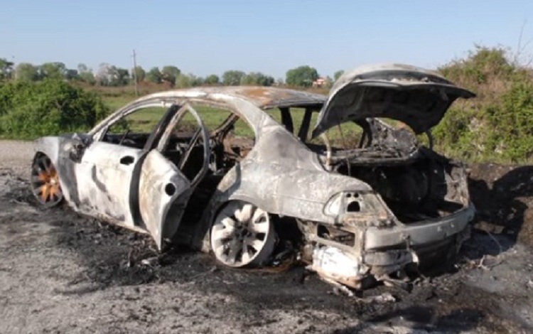 Vrasja e 57-vjeçarit, makina e djegur e autorëve me targa të Kosovës