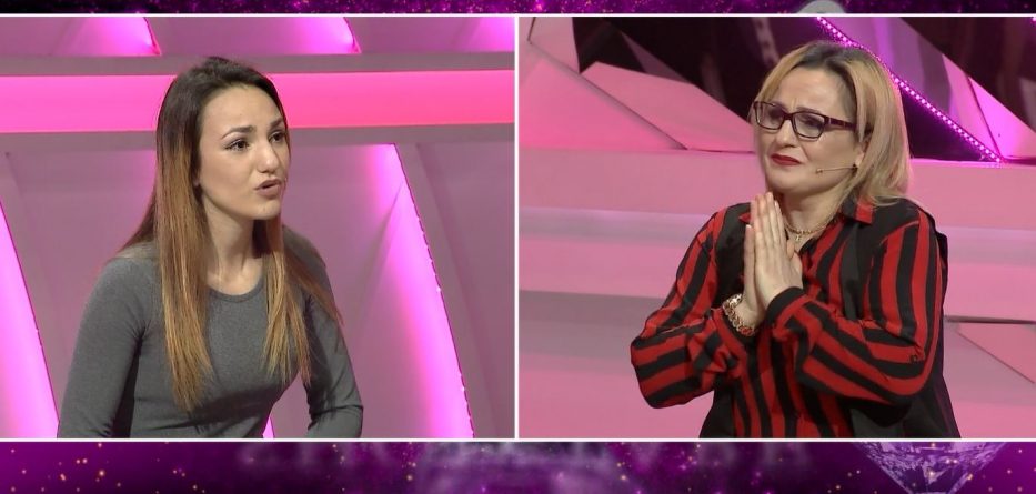 Babai shiti shtëpinë dhe i la në rrugë, Elena e rritur në Durrës tregon historinë e vështirë dhe falenderon të ëmën