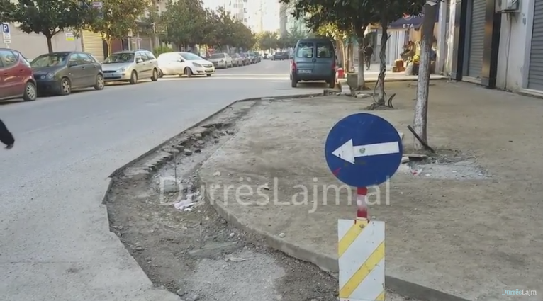 Pas rrugës së plazhit, nis ngushtimi i rrugës në arterien kryesore në Durrës (VIDEO)