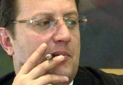 Gazetari kujton Olldashin: Sa herë hyj në Tunelin e Krrabës…