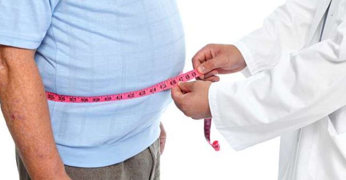 Rënia e menjëhershme në peshë, shenjë alarmi për një sëmundje vdekjeprurëse?