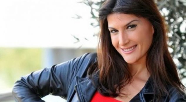 Mariza Ikonomi i propozon martesë moderatorit shqiptar!