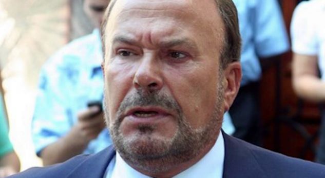 Dy ditë pas lajmit të madh rishfaqet Fatos Nano