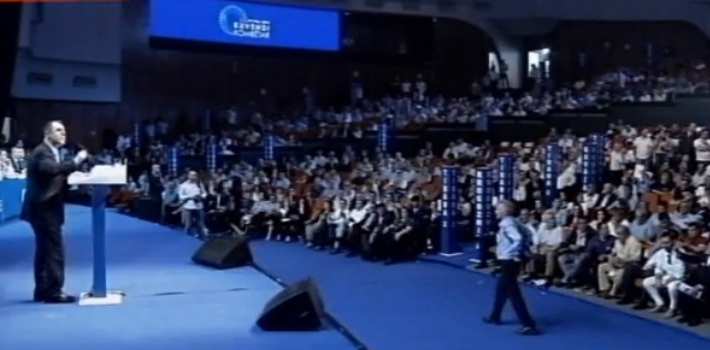 Selami ia thotë troç Bashës: Ky është statuti më i keq (fishkëllehet nga demokratët)