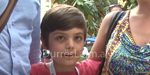 Shahisti i vogël me baba shqiptar, por në Durrës përfaqëson Gjermaninë (VIDEO)