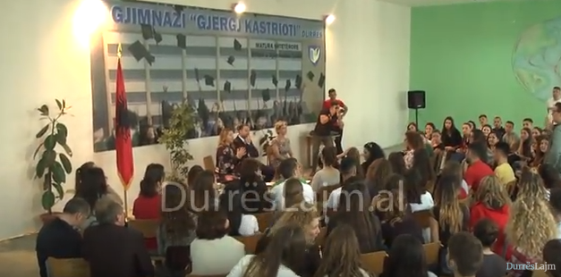 Kriteri i notës 7/ Drejtues të Arsimit takim informues me maturantët e “Gjergj Kastrioti”-t (VIDEO)