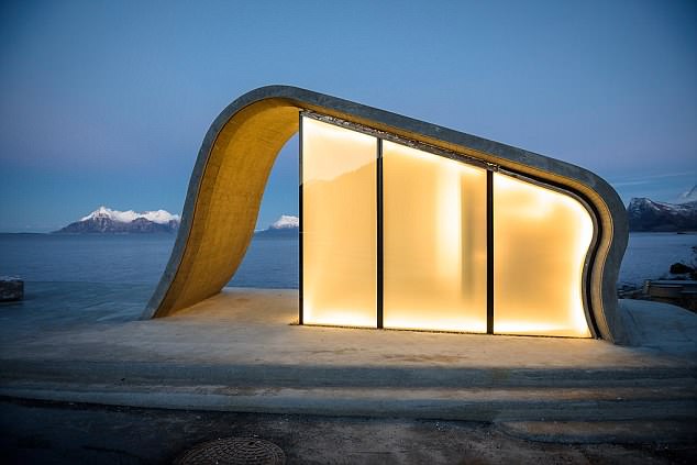 Tualeti publik më i bukur në botë që kushton 1.5 milionë euro (FOTO)