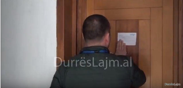 Ujësjellësi i Durrësit nis ndëshkimet te debitorët, pushon dhe 1 punonjës nga puna (VIDEO)