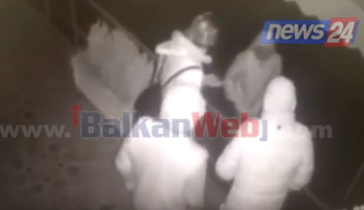 VIDEO/ Kamerat e sigurisë tradhtojnë hajdutët durrsakë