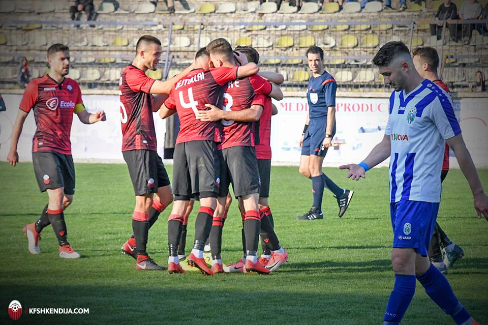 Zyrtari i FFM-së fyen shqiptarët në emision, reagon ashpër Shkëndija