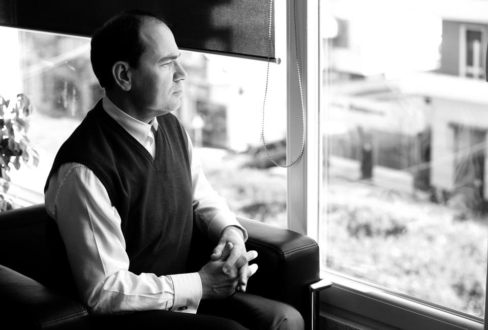 “Do investojmë në infrastrukturë”, ish-presidenti sulmon Ramën: Nuk pranojmë më gënjeshtra!