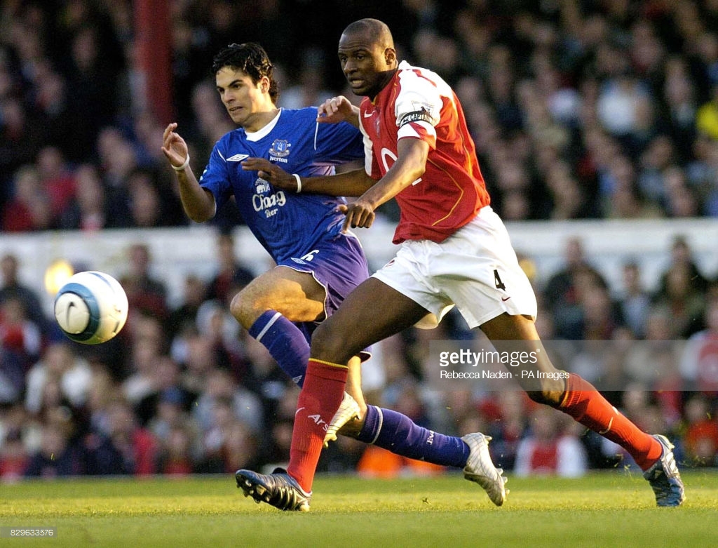 Tre emra për stolin e Arsenalit, dy ish-futbollistë dhe Allegri