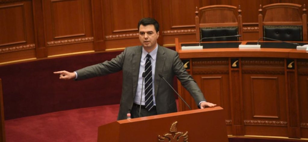 Basha: Po i bëhet terror policor e mafioz bashkëpunëtorit X, Arta Marku kamikaze!