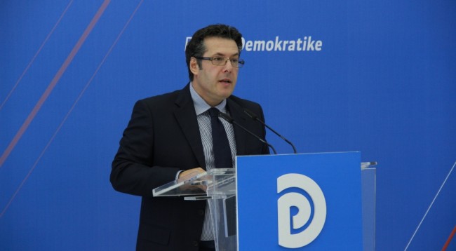 Paloka paralajmëron sërish Gjiknurin: Tik-tak…Saimiri dhe Xhafaj të kapur, po ti?