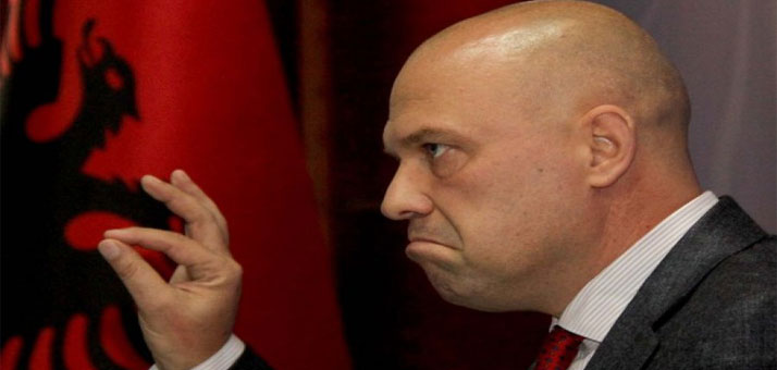 Ish-ministri ironizon “ekspertizën” e Ramës: Duhet ta ketë regjistruar mirë në vesh “origjinalin”