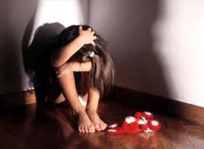 DETAJE/ Si e rrëmbyen 3 djemtë minorenen, babai dëgjoi britmat e saj nga shtëpia e pabanuar