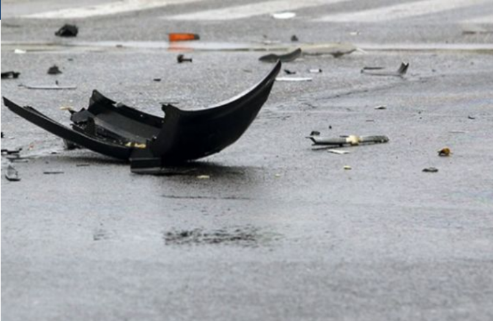 Aksident me të plagosur, “Volksweagen-i” përplas “Golfin”