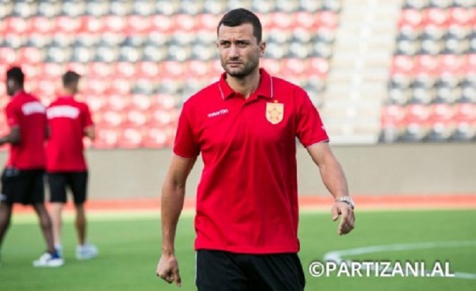 Ish-lojtari i kombëtares e ka me Panuçin: Futi ndonjë picë