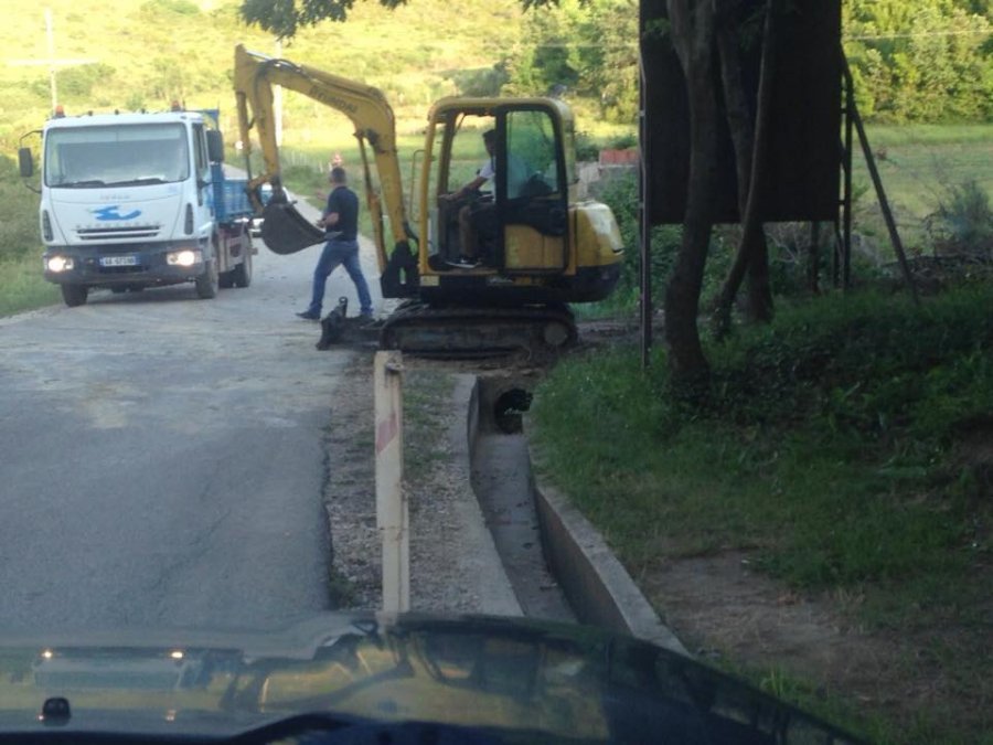 DENONCIMI/ Vangjush Dako u jep leje kriminelëve të ‘pushtojnë’ pronat e Kishës (FOTO)