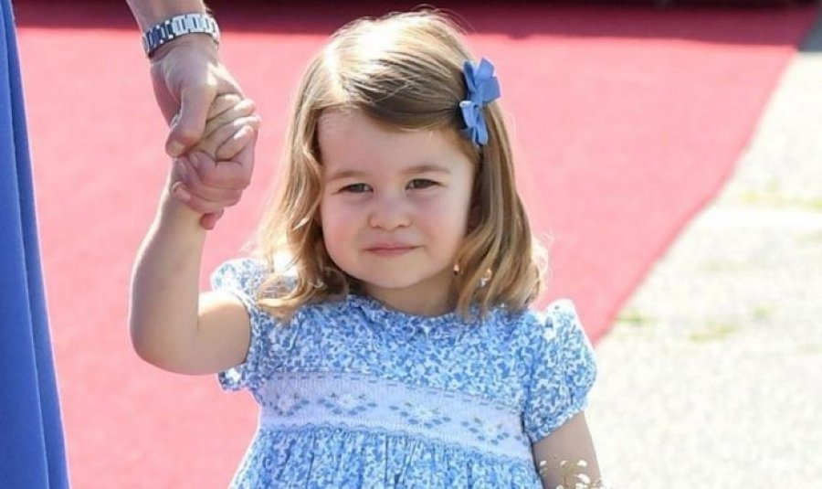 Është vetëm 3 vjeç, por princesha Charlotte duhet të zbatojë patjetër këto rregulla