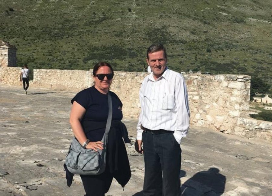 Të arrestuar për korrupsion, mbeten në burg 2 nga 3 pedagogët e akuzuar