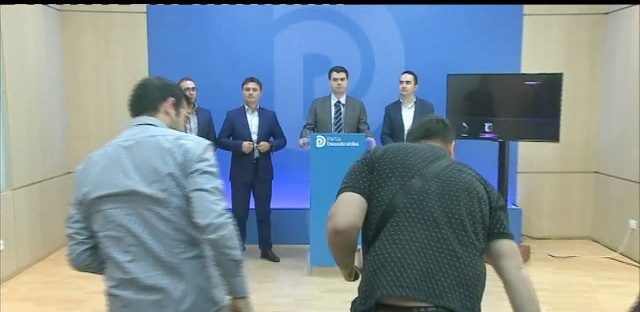 Basha zbulon skenarin me 4 pika të Xhafajt: Çfarë po i bëhet dëshmitarit dhe familjes së tij