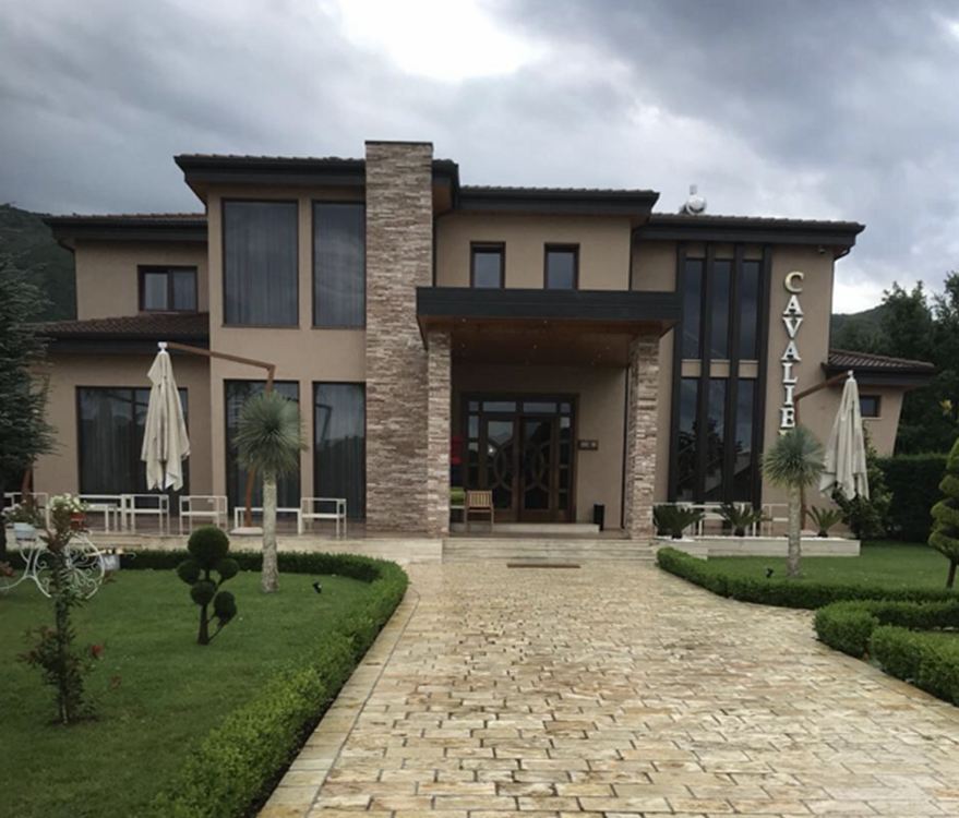 EMRI/ Sekuestrohen pasuritë e biznesmenit, kokë e organizatës kriminale në Mal të Zi