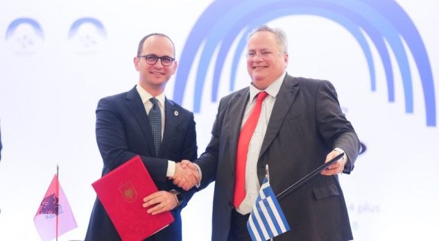 Arrihet marrëveshja Shqipëri – Greqi, lajm i mirë për emigrantët