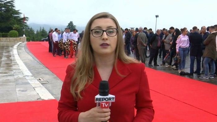 Braçe e nxorri nga mbledhja e komisionit, reagon gazetarja