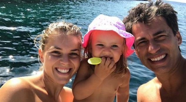 Balerini i njohur shqiptar i jep fund beqarisë!