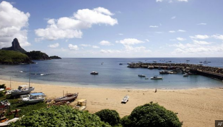 Ishulli ku ndalohen lindjet, banorët festojnë lindjen e parë në 12 vjet