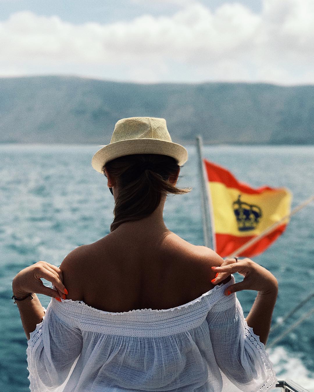 Dy muaj para dasmës, moderatorja shqiptare është në pritje të ëmbël