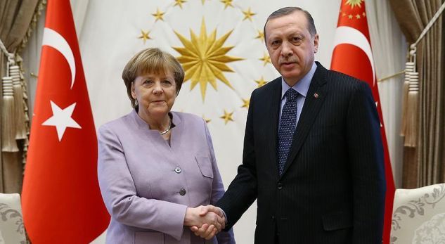 Merkel fton Erdoganin për vizitë në Berlin