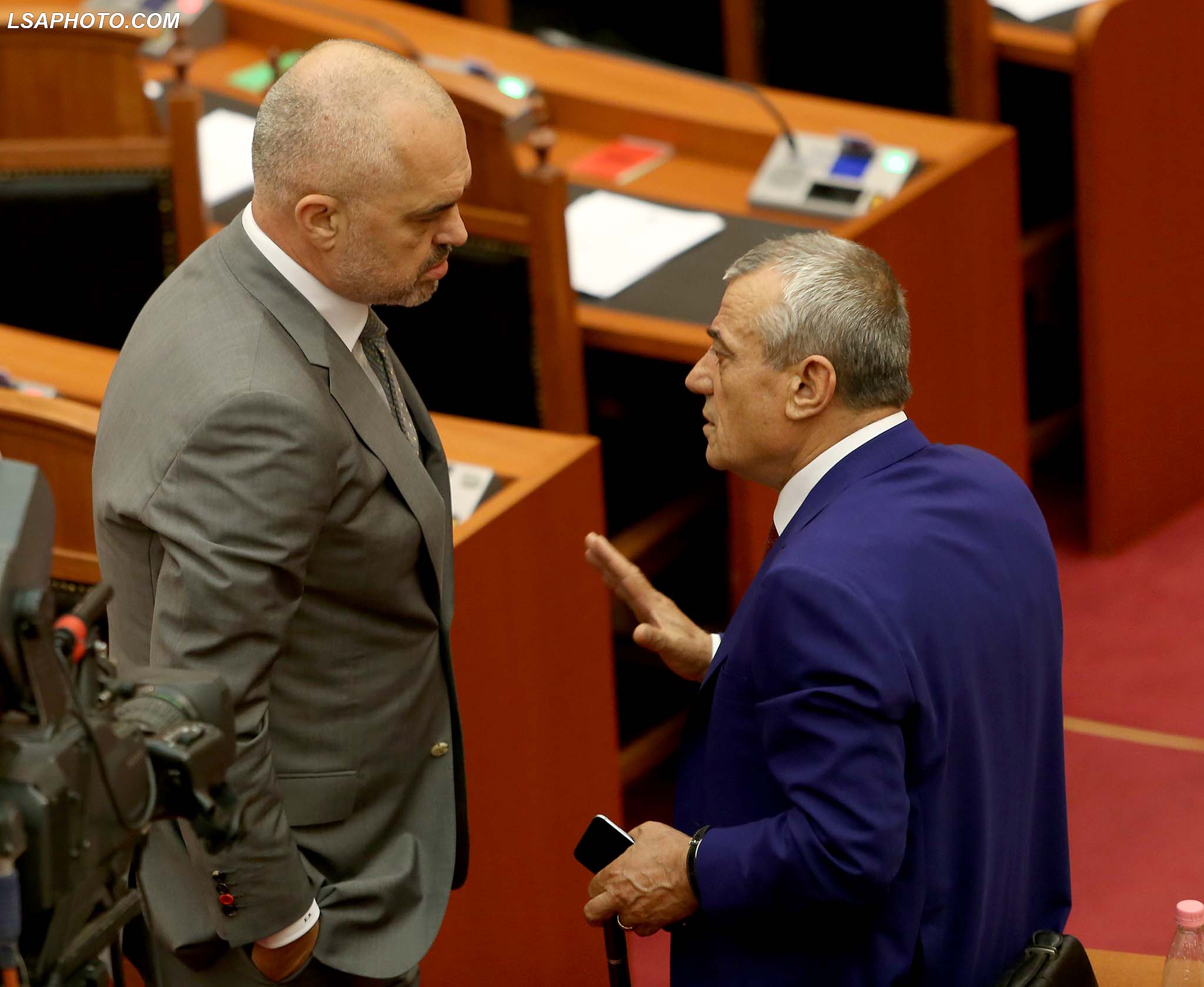 Kryeministri Rama takim me Ruçin në Kryesinë e Kuvendit