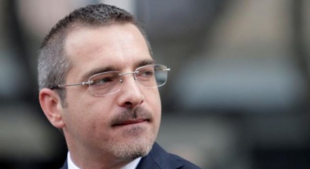 “Saimir Tahiri?! Një profesionist i shantazhit”
