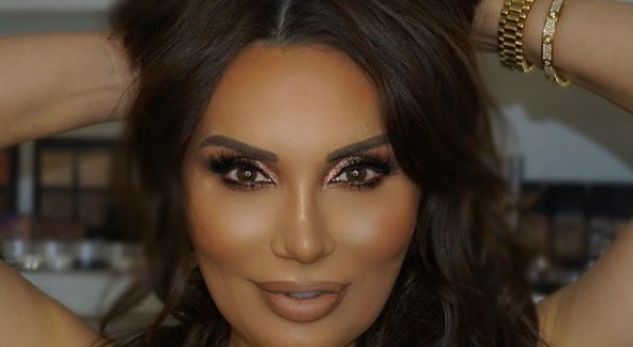 Albërie Hadërgjonaj në shtrat me një djalë të ri, ai… (VIDEO)