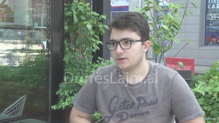 Studenti i ekselencës Rei Myderrizi nga Durrësi: Zgjodha mjekësinë, që të shpëtoj jetë (VIDEO)
