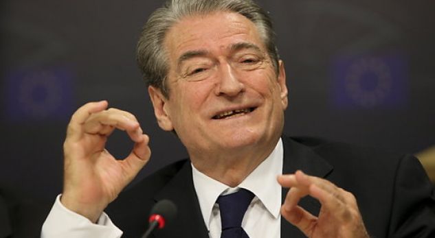 “S’ka shëndetësi falas, vetëm ti nuk paguan”/ Berisha: U shpartallua piktori dështak