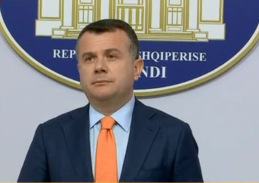 Reagon PS: Prokuroria të nisë hetimet për video përgjimin e Agron Xhafës