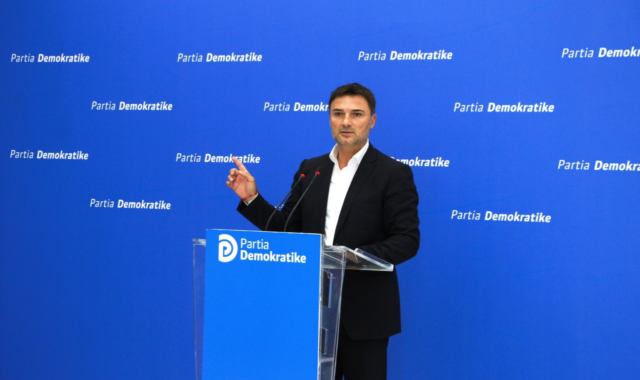 PD: Gomonia me 2.5 ton drogë kaloi nën hundën e policisë shqiptare