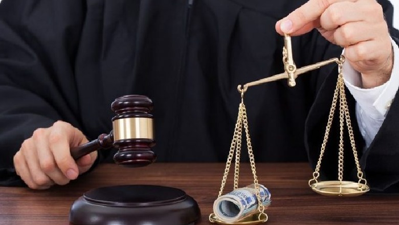 Drejtësia nën ethe/ Nga kunatat te vjehrrat, hetim dhuruesve të gjyqtarëve