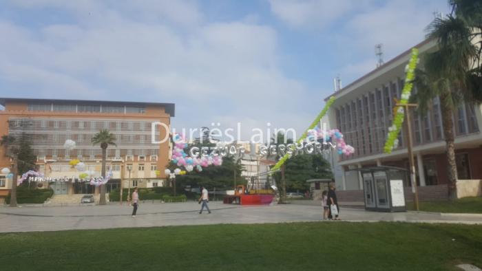 1 Qershori, Dita Ndërkombëtare e Fëmijëve! Pamje festive nga qendra e Durrësit