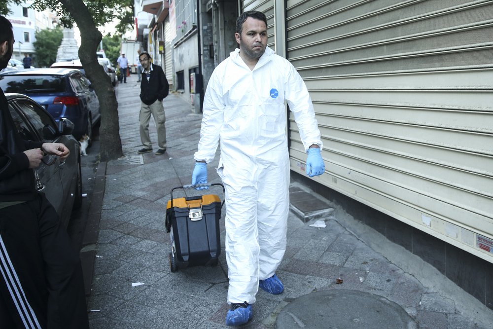 Krim makabër, policët bëjnë zbulimin e tmerrshëm brenda lavastoviljes së mbyllur me beton