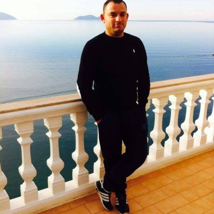 Tabulatet e telefonit zbulojnë sherrin e biznesmenit me vrasësit