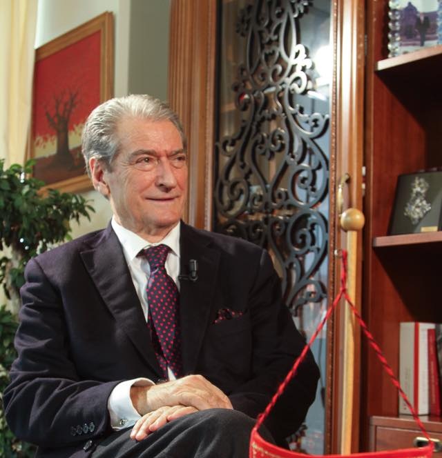 “Një nga pronarët e kanabisit në Fushë-Krujë, vëllai i kryebashkiakut Artur Bushi”