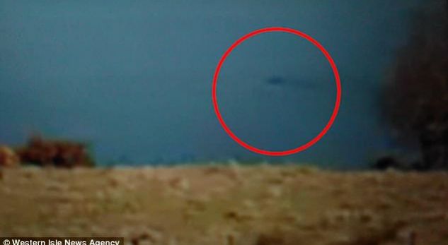 Turisti filmon përbindëshin e famshëm