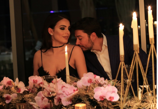 Armina Mevlani feston ditëlindjen, ja çfarë i dhuroi Shkëlzeni (FOTO)